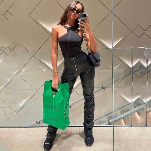 Maniere De Voir Tacked Vegan Leather Flared Trousers High Waist Pant Black 0 - Picture 4 of 16